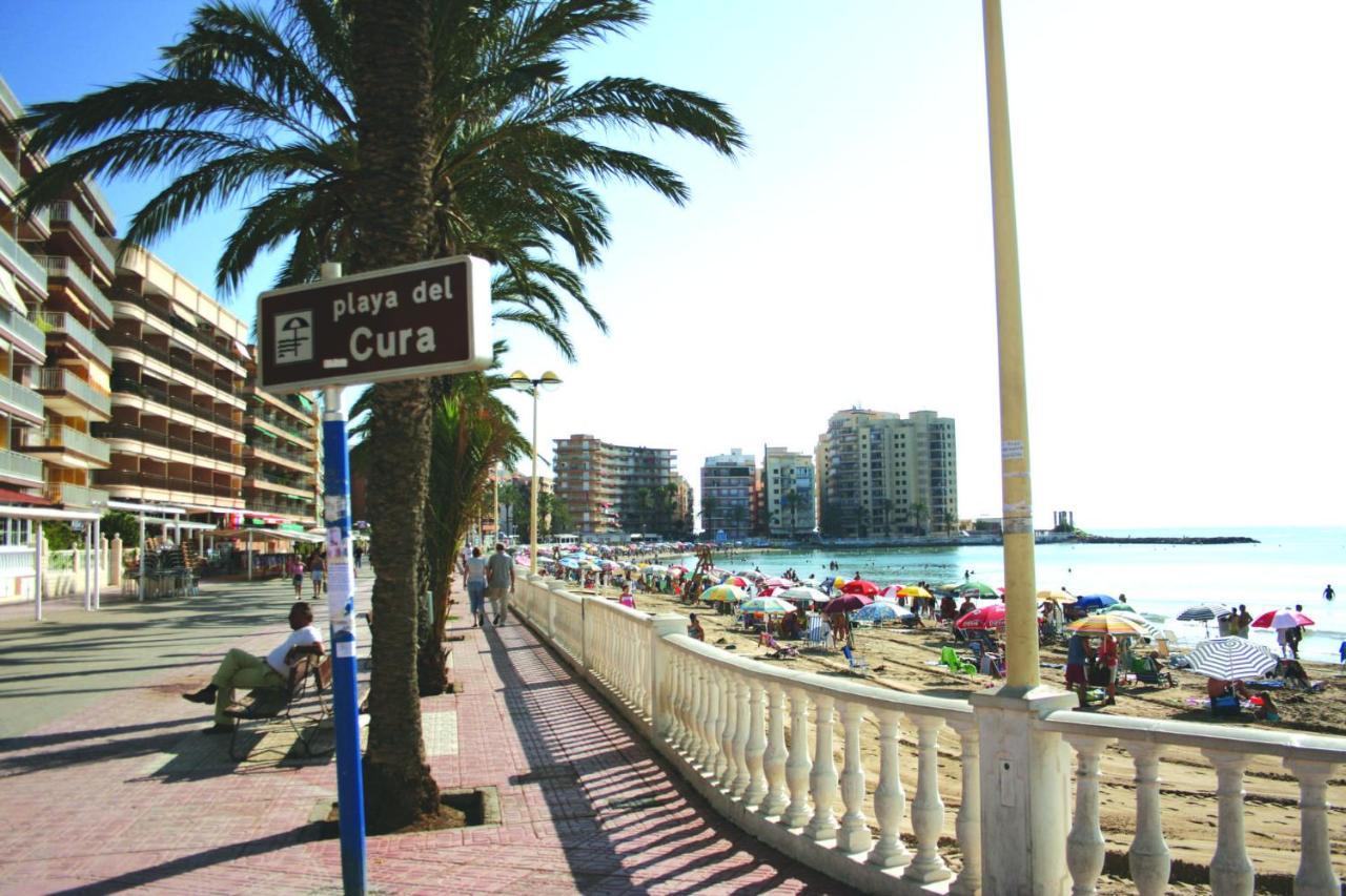 Piso En El Centro Apartment Torrevieja Bagian luar foto